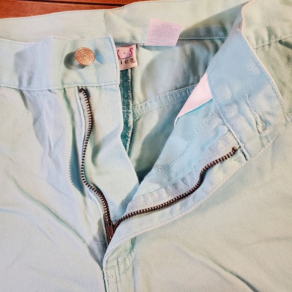 TKS Basics Shorts - Picture 4 of 12